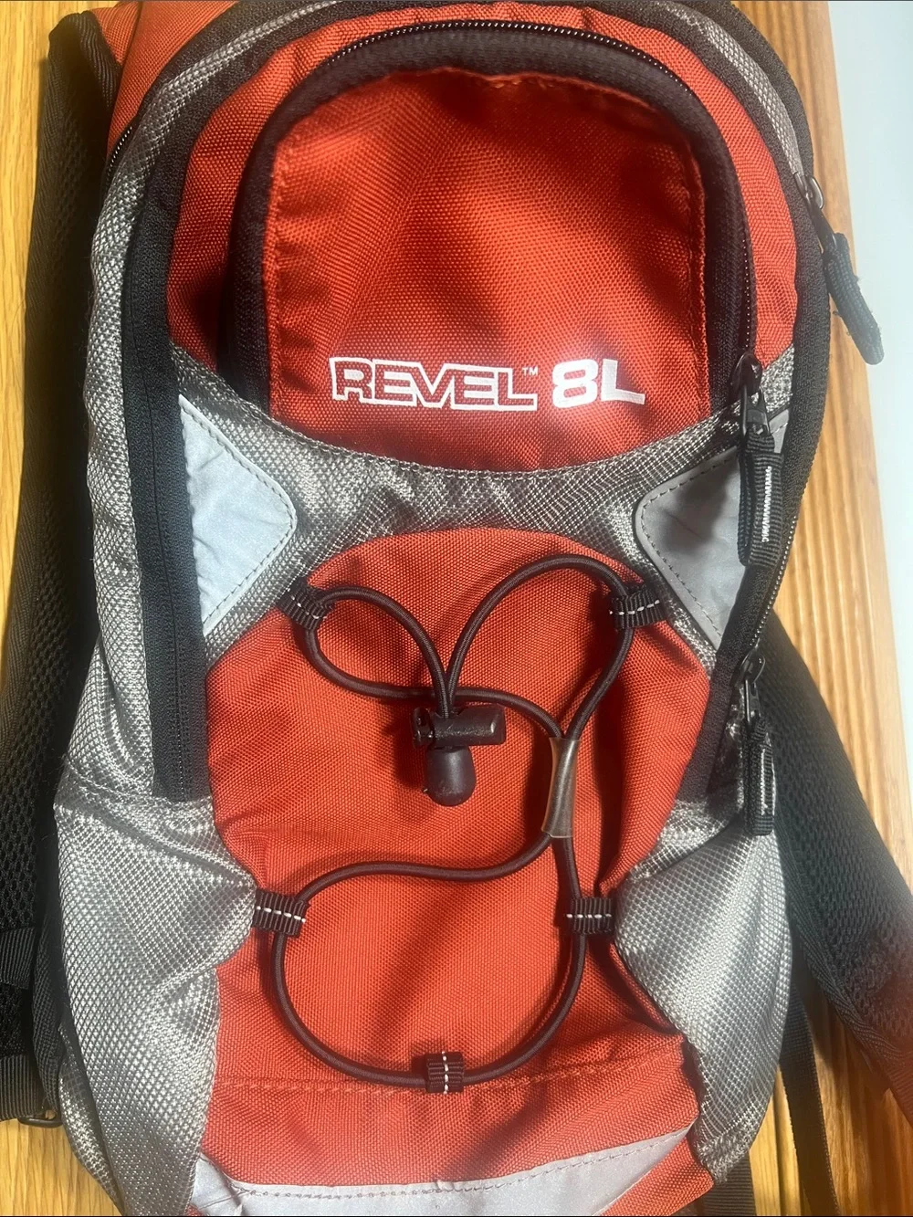 REVEL 8L Men's Red and Gray Daypack